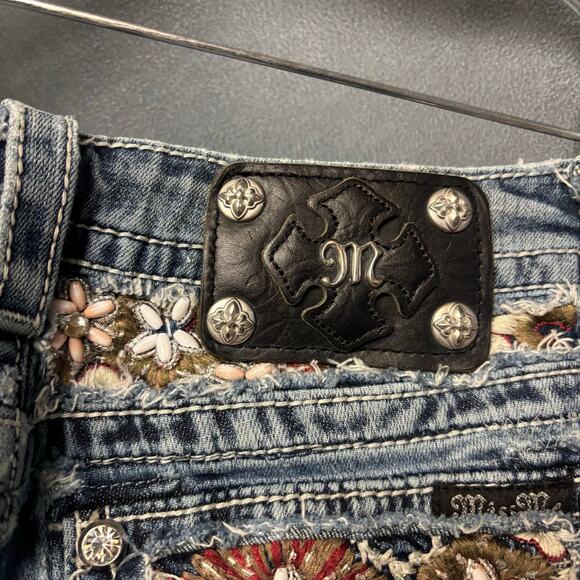 Miss Me Studded Embellished Jeans Distress Signature Bootcut Stretchy Low Rise - Picture 7 of 16